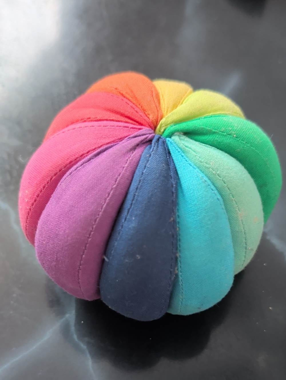 Lovevery | Rainbow Sensory Ball